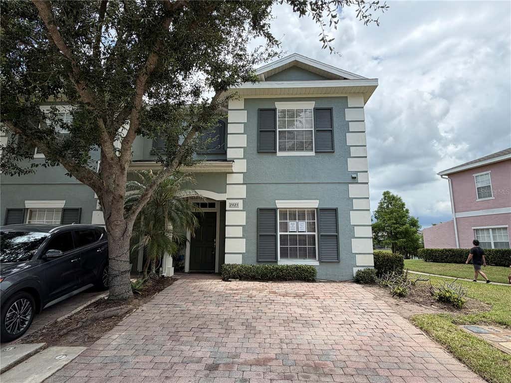 Photo of 2425 Caravelle Circle, Kissimmee, FL 34746 (MLS # S5151708)