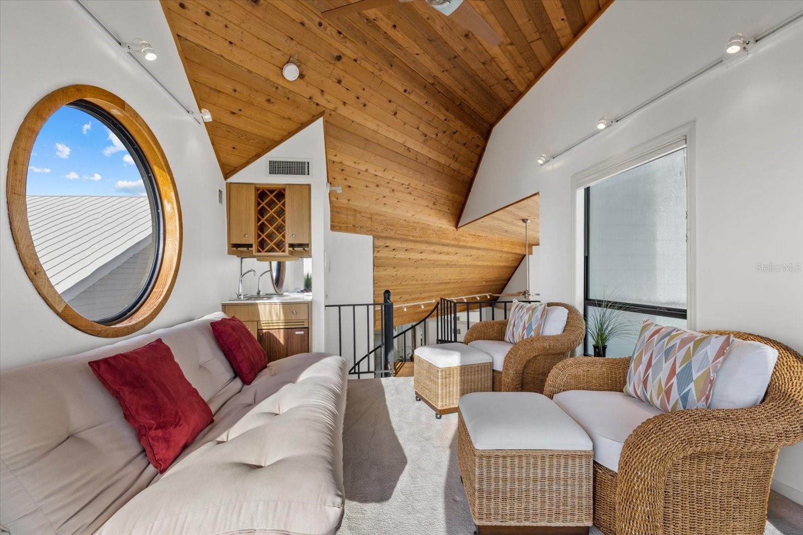 SARASOTA BEACH - Residential