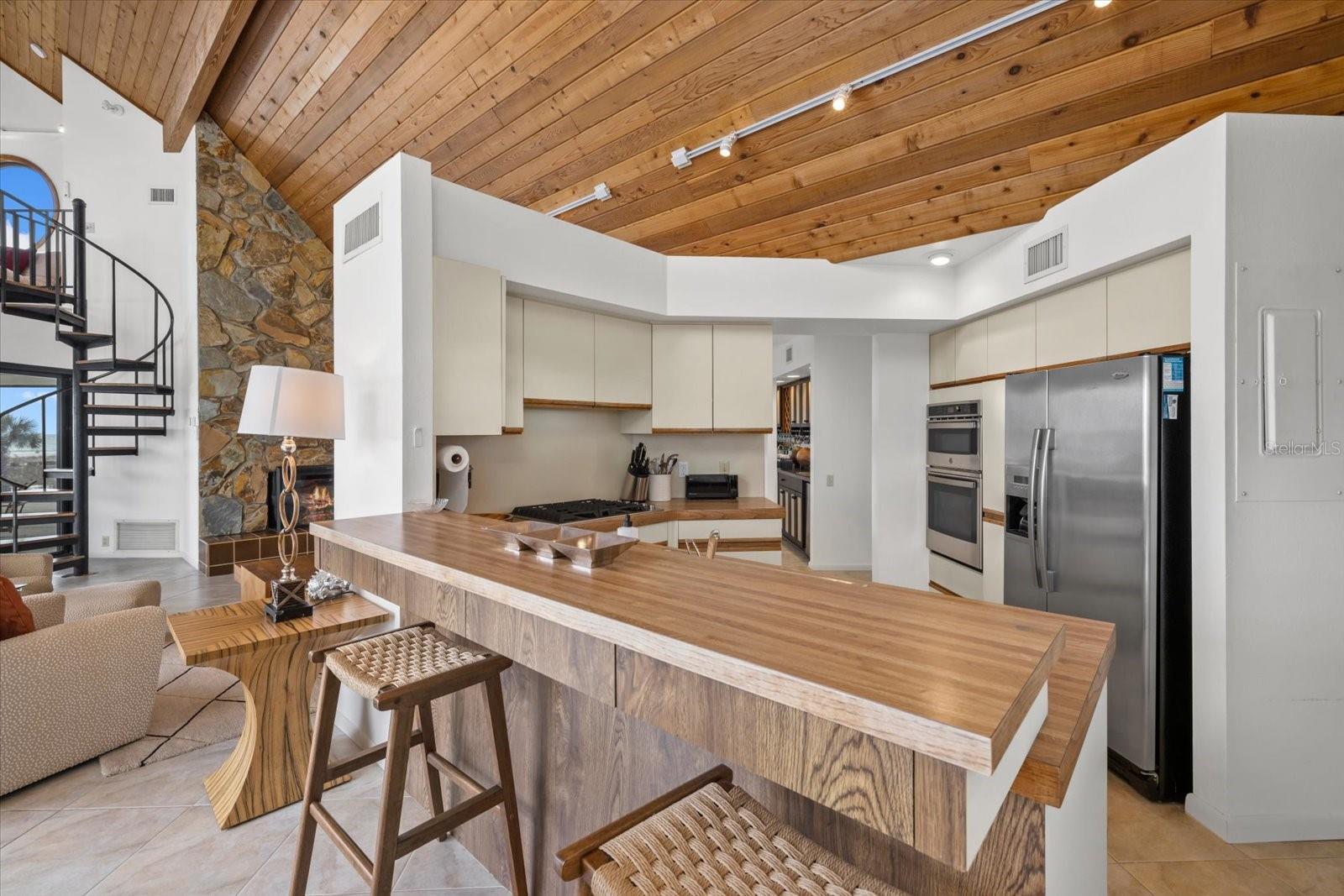 SARASOTA BEACH - Residential