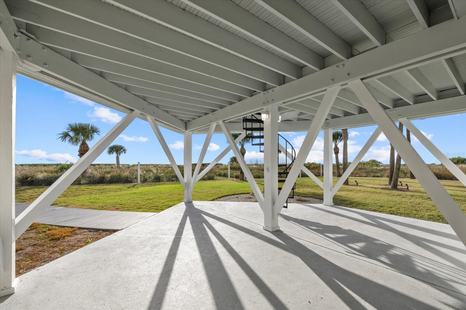 SARASOTA BEACH - Residential