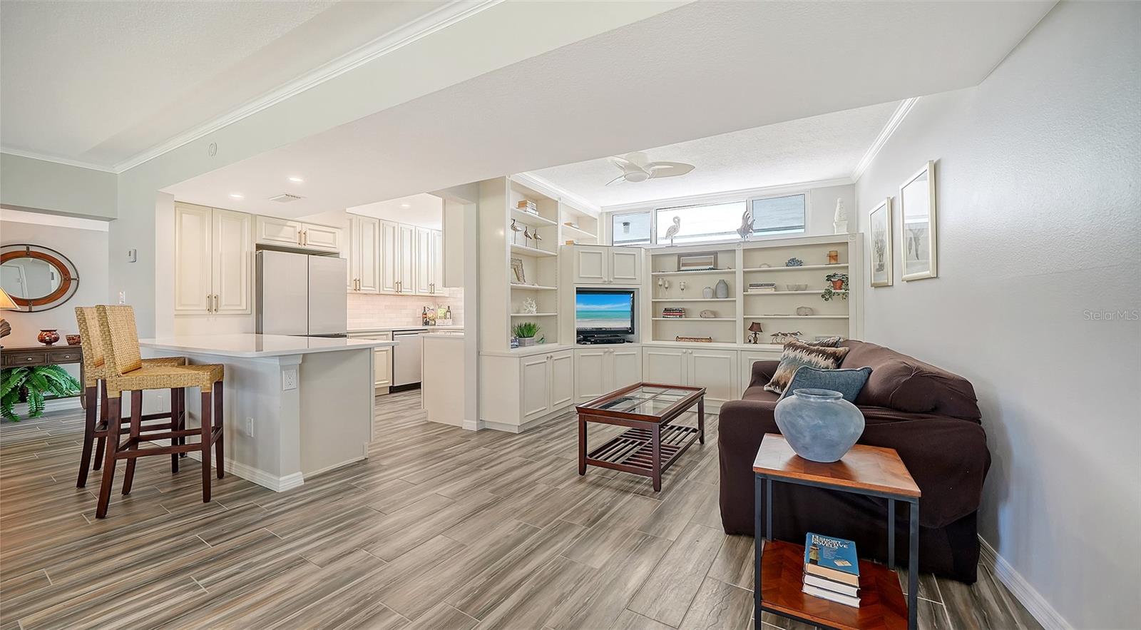 SANDS POINT - Residential