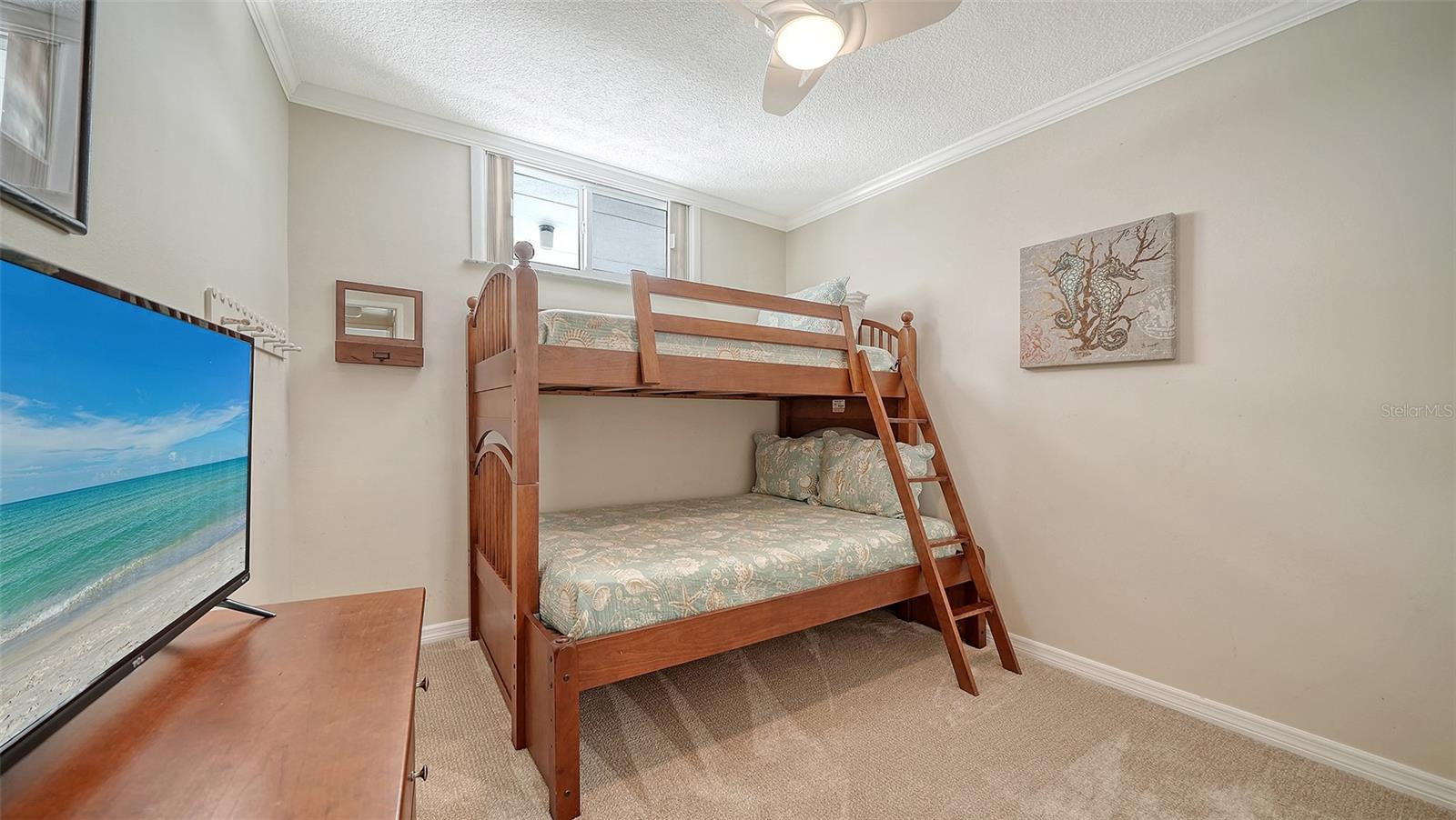 SANDS POINT - Residential