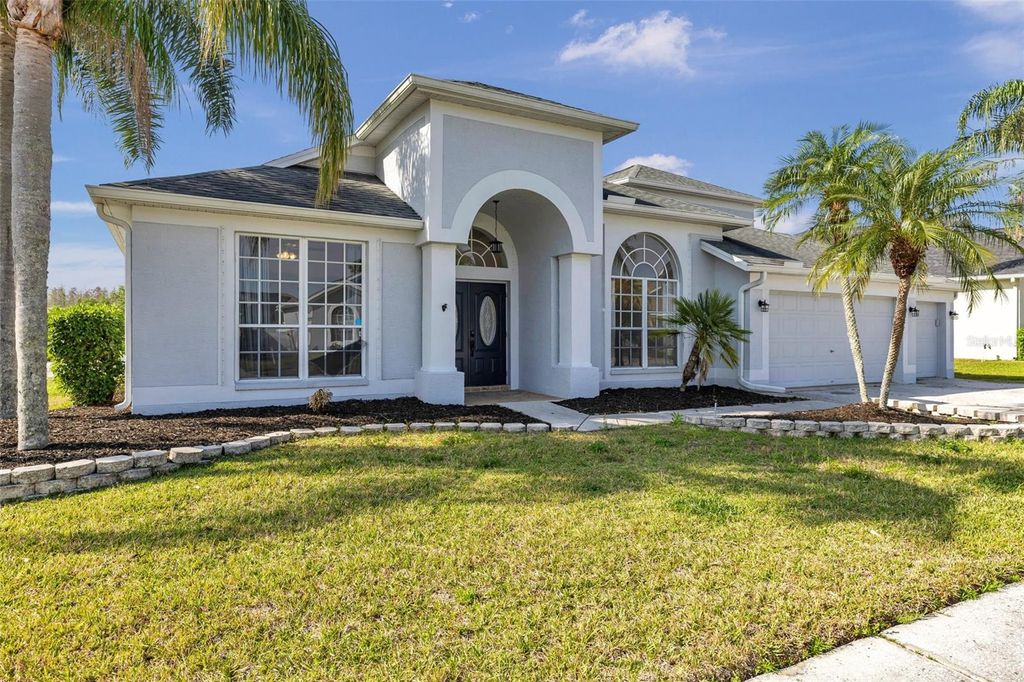 Photo of 10341 Meadow Crossing Drive, Tampa, FL 33647 (MLS # TB8369860)