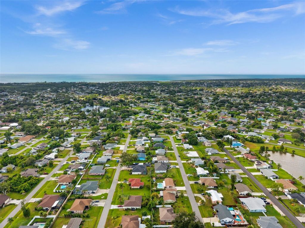 Photo of 219 Coral Road, Venice, FL 34293 (MLS # A4668201)