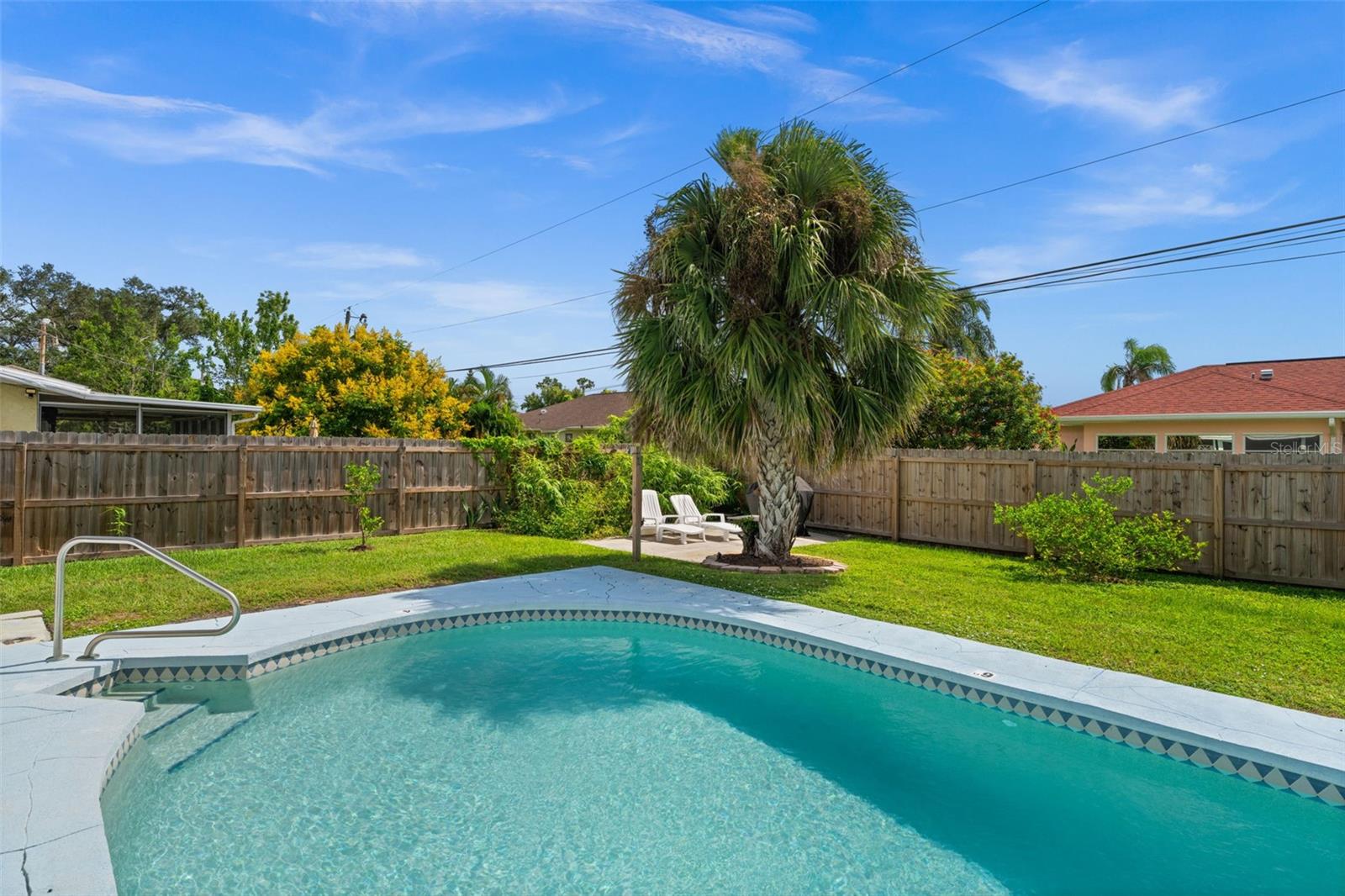 SOUTH VENICE - Residential