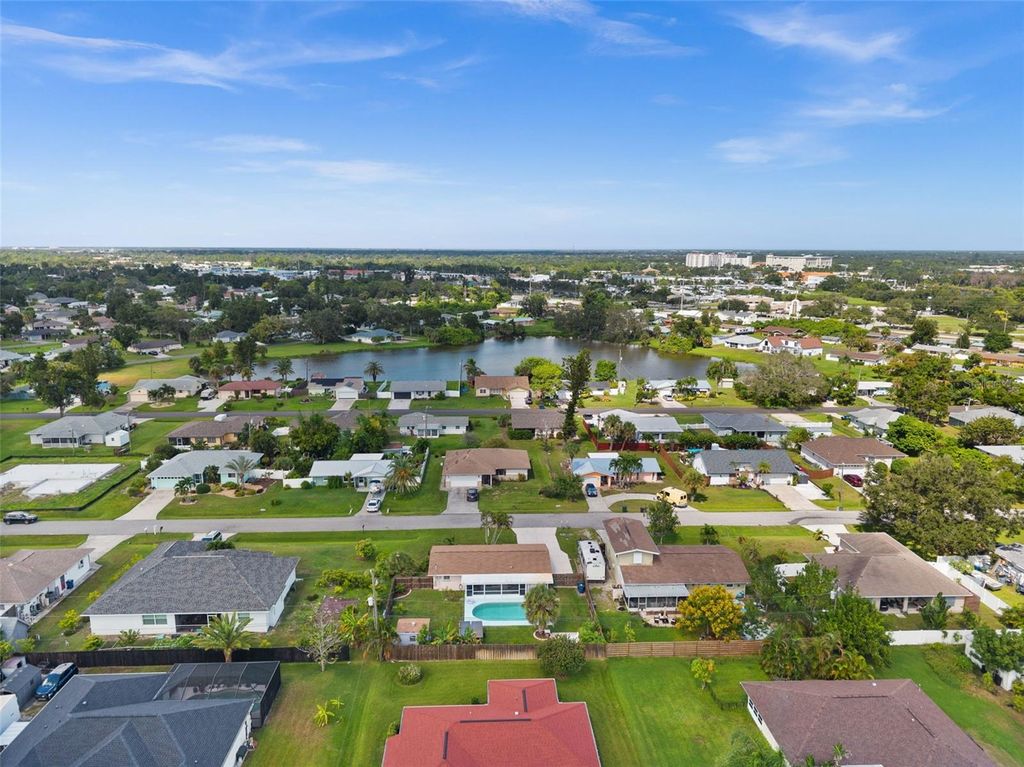 Photo of 219 Coral Road, Venice, FL 34293 (MLS # A4668201)