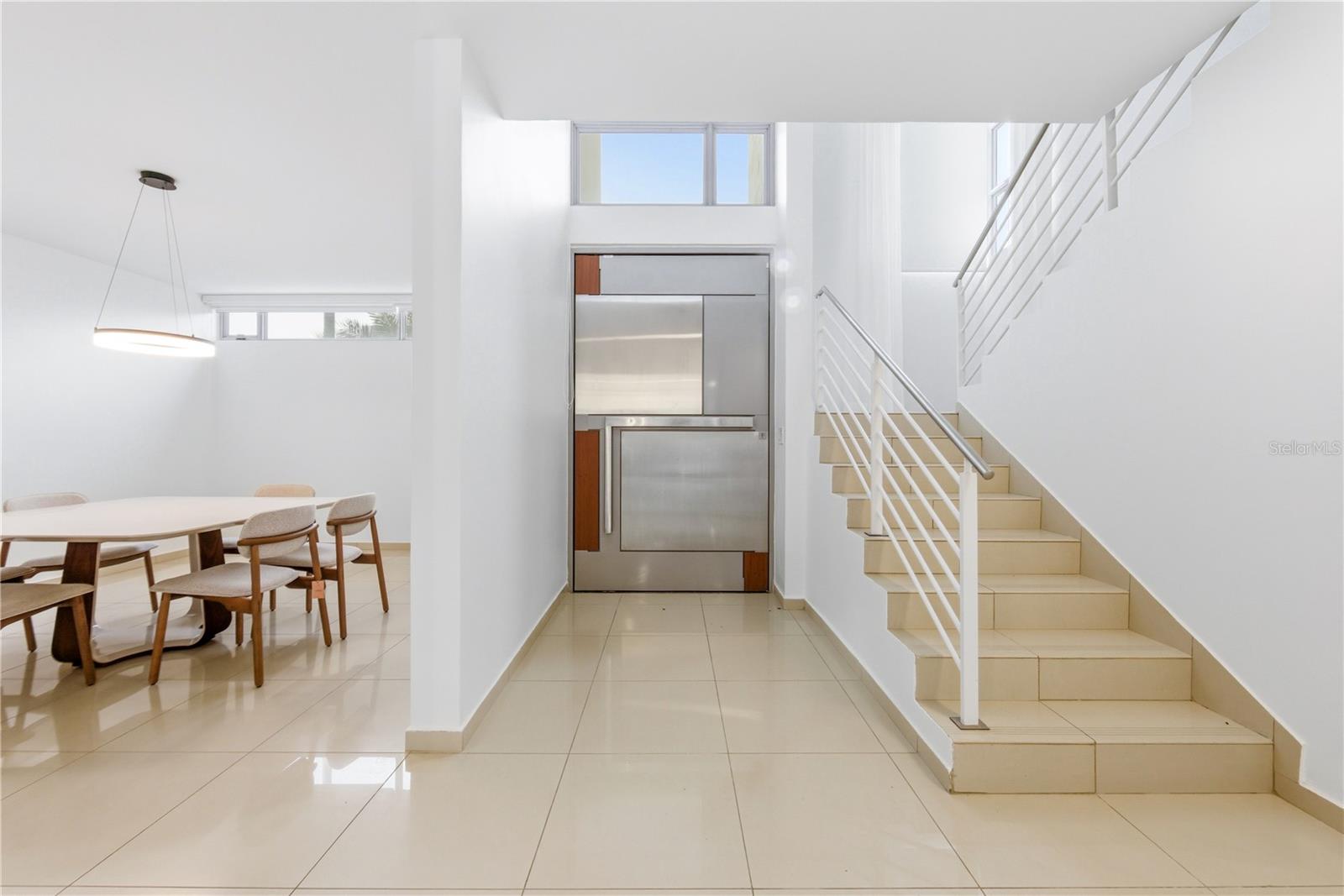 SENDEROS DE MONTEHIEDRA - Residential