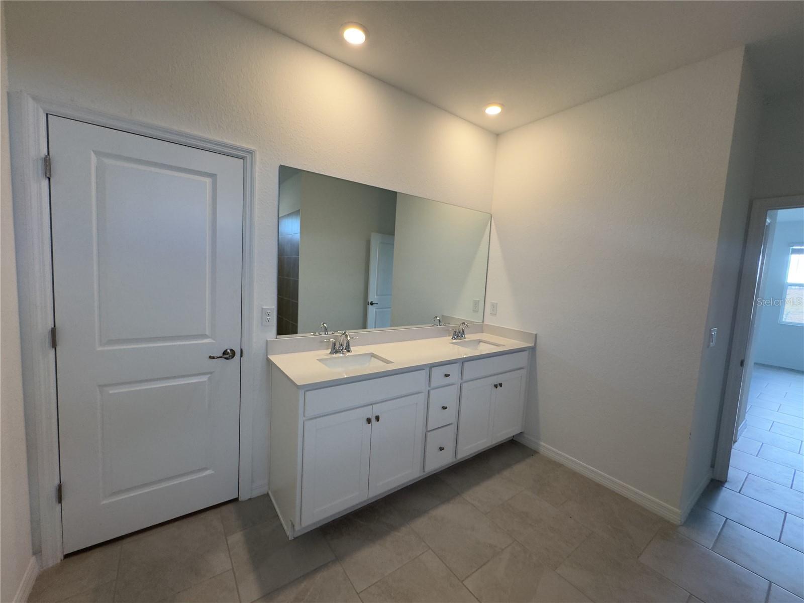 RYE RANCH - Residential