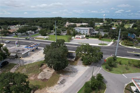 Tiny photo for 138 W Hermosa Street, Lady Lake, FL 32159 (MLS # OM685580)