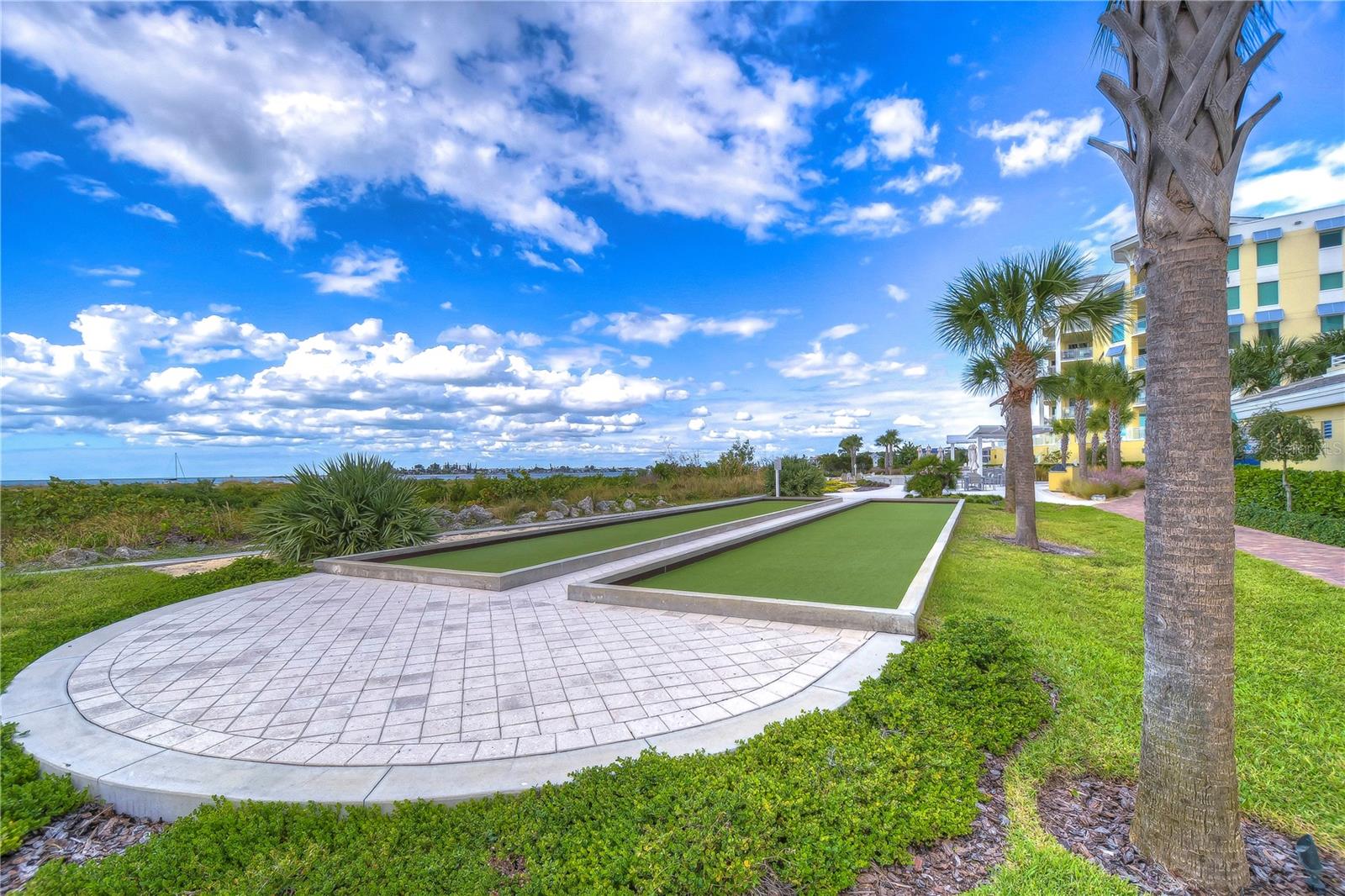 SUNSET POINTE AT COLLANY KEY IV A CONDO - Residential