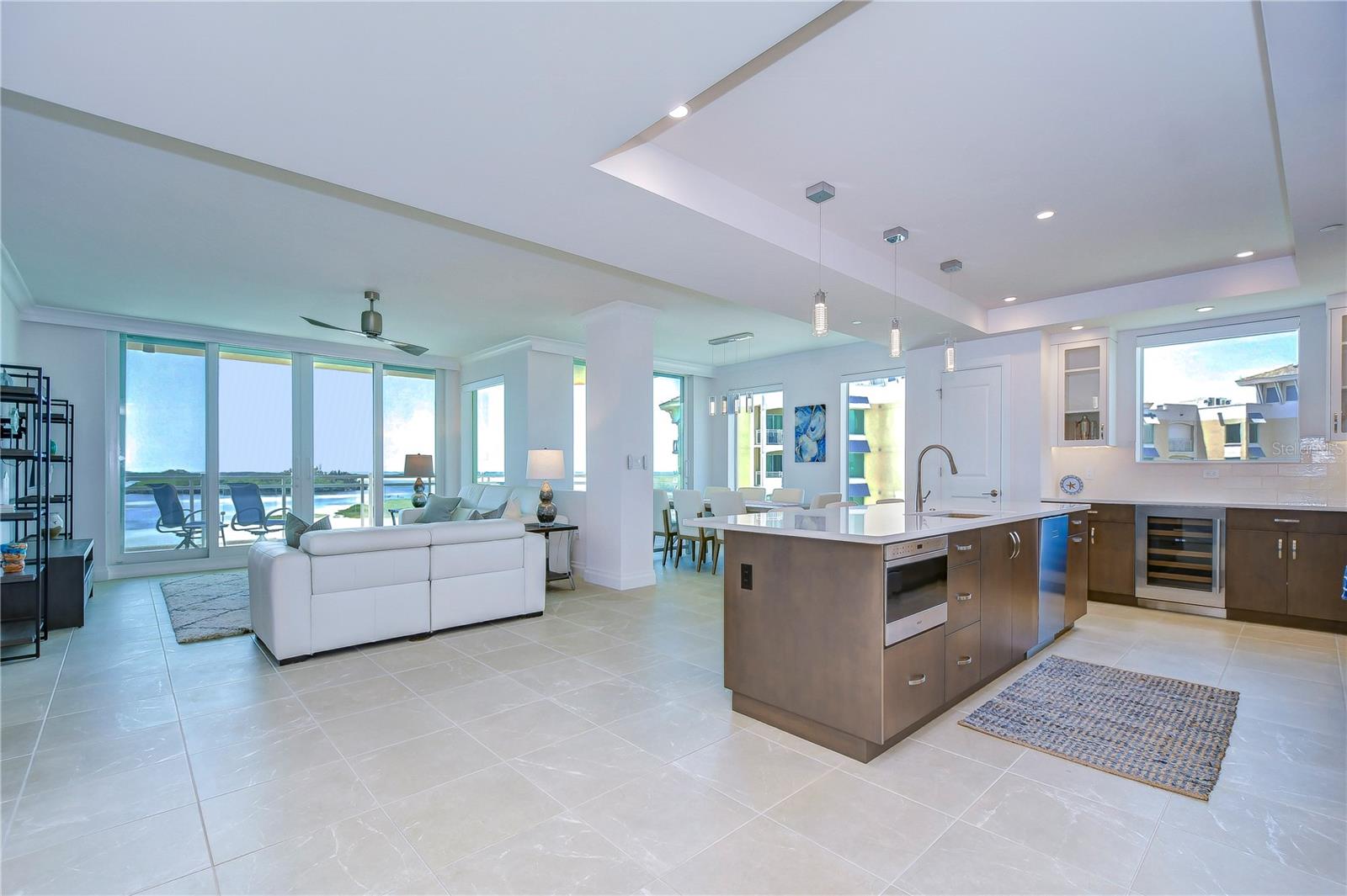 SUNSET POINTE AT COLLANY KEY IV A CONDO - Residential