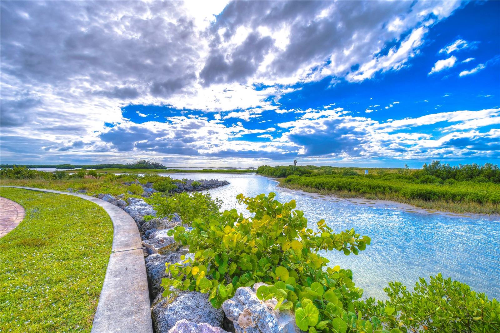 SUNSET POINTE AT COLLANY KEY IV A CONDO - Residential