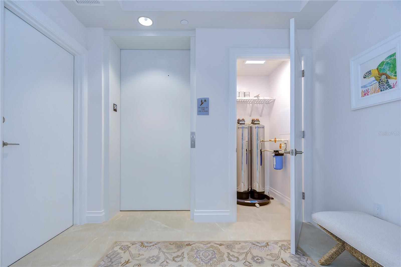 SUNSET POINTE AT COLLANY KEY IV A CONDO - Residential