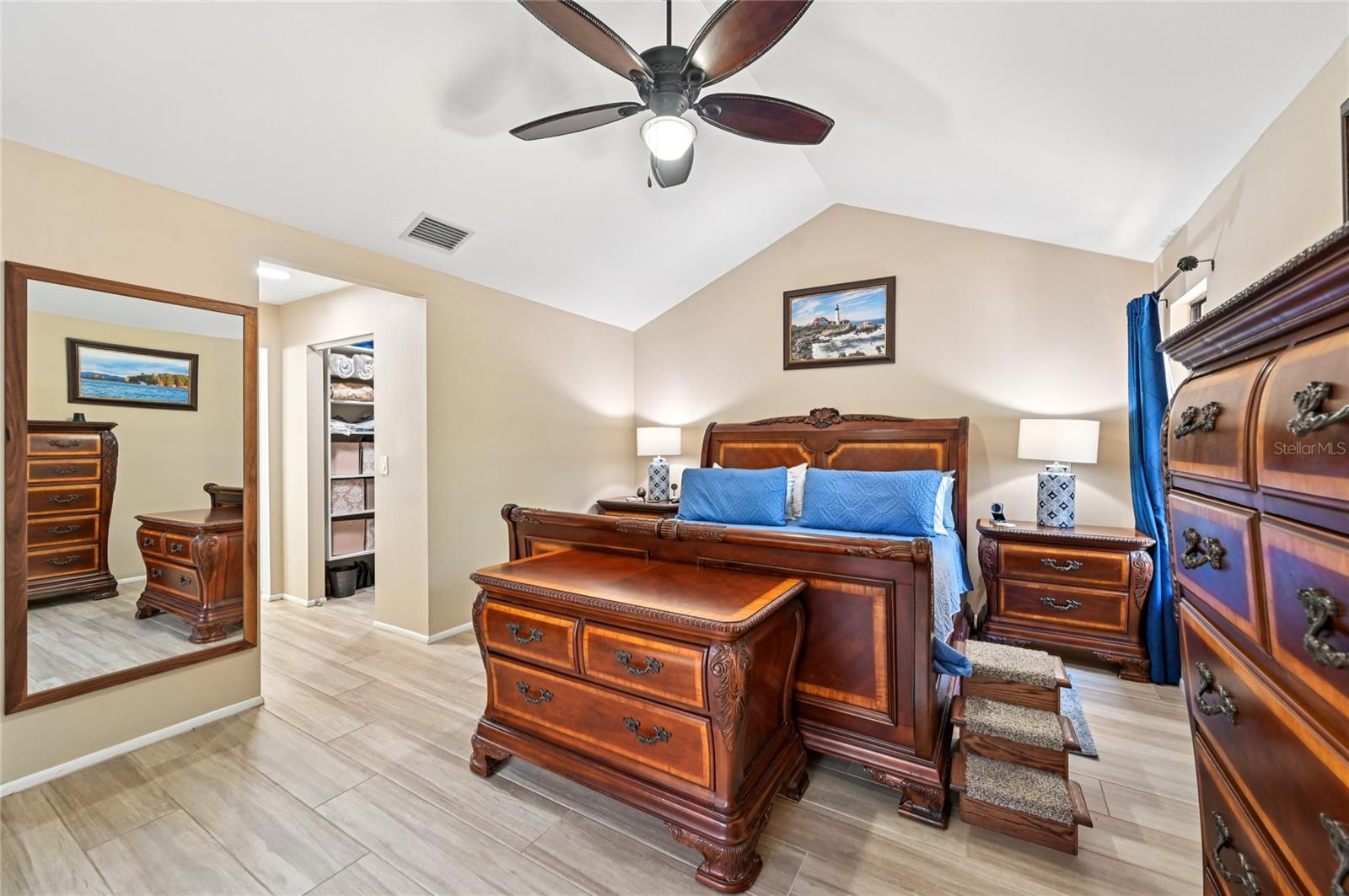 PINE BAY FOREST - Residential