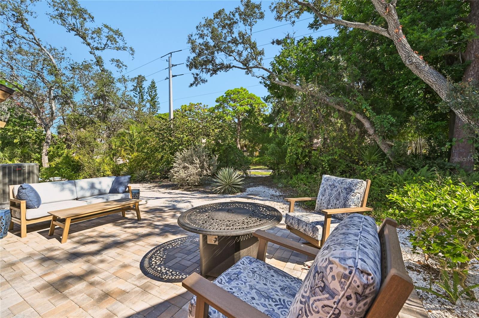 PINE BAY FOREST - Residential