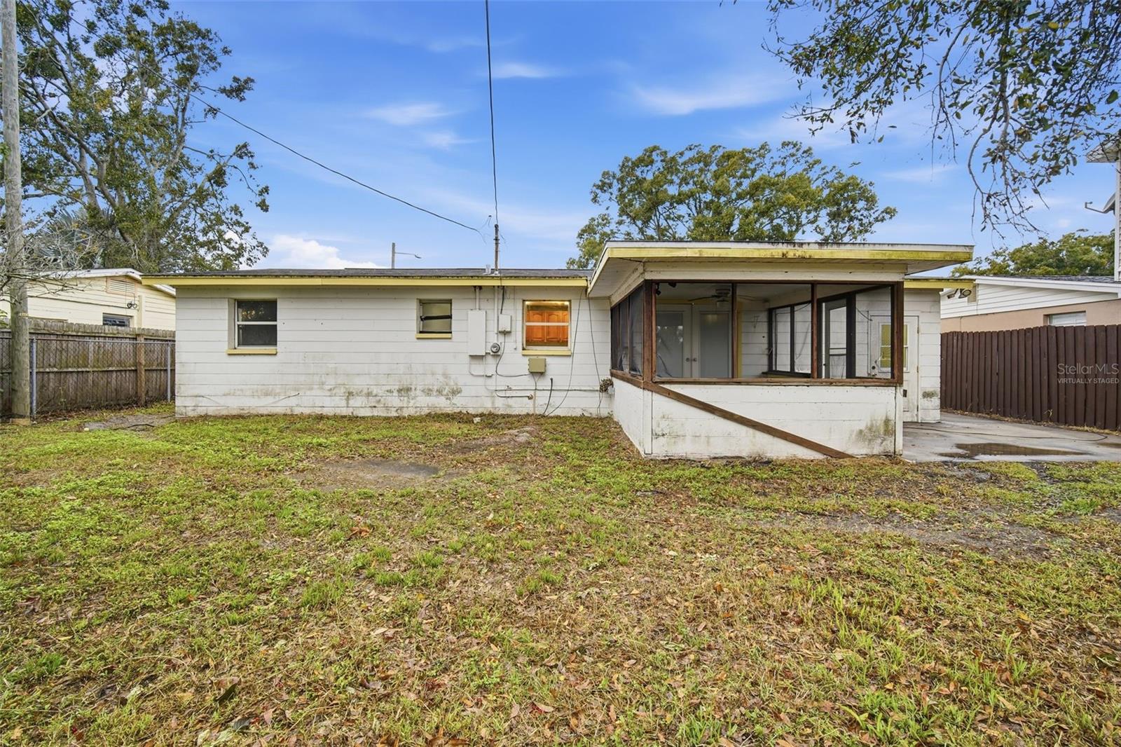 GARNETT SUB - Residential