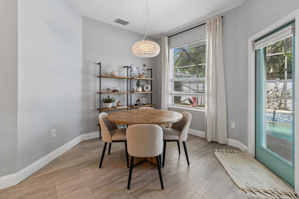 NORTHTON GROVES SUB - Residential