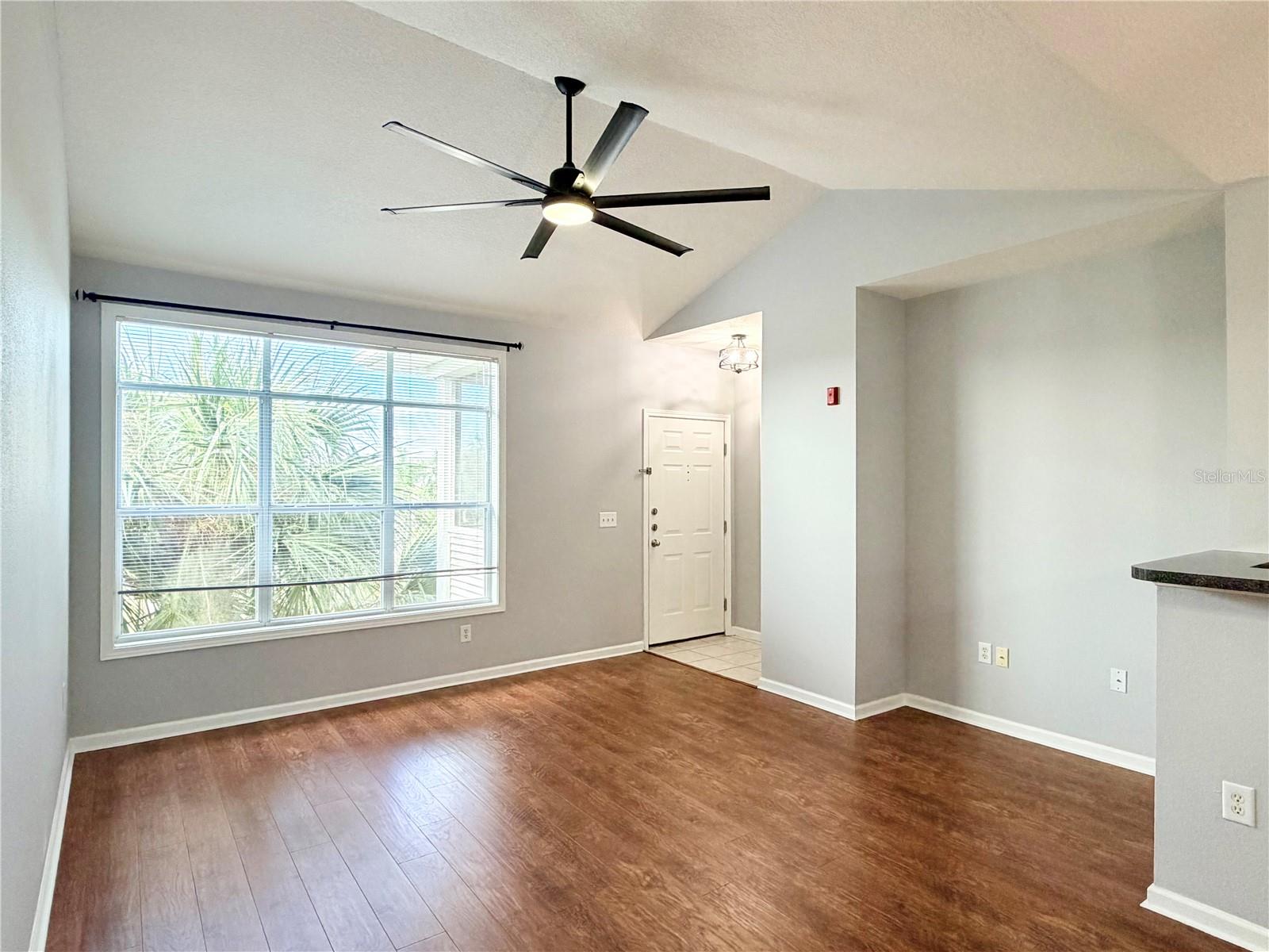 THE PALMS OF CORTEZ - Residential Lease