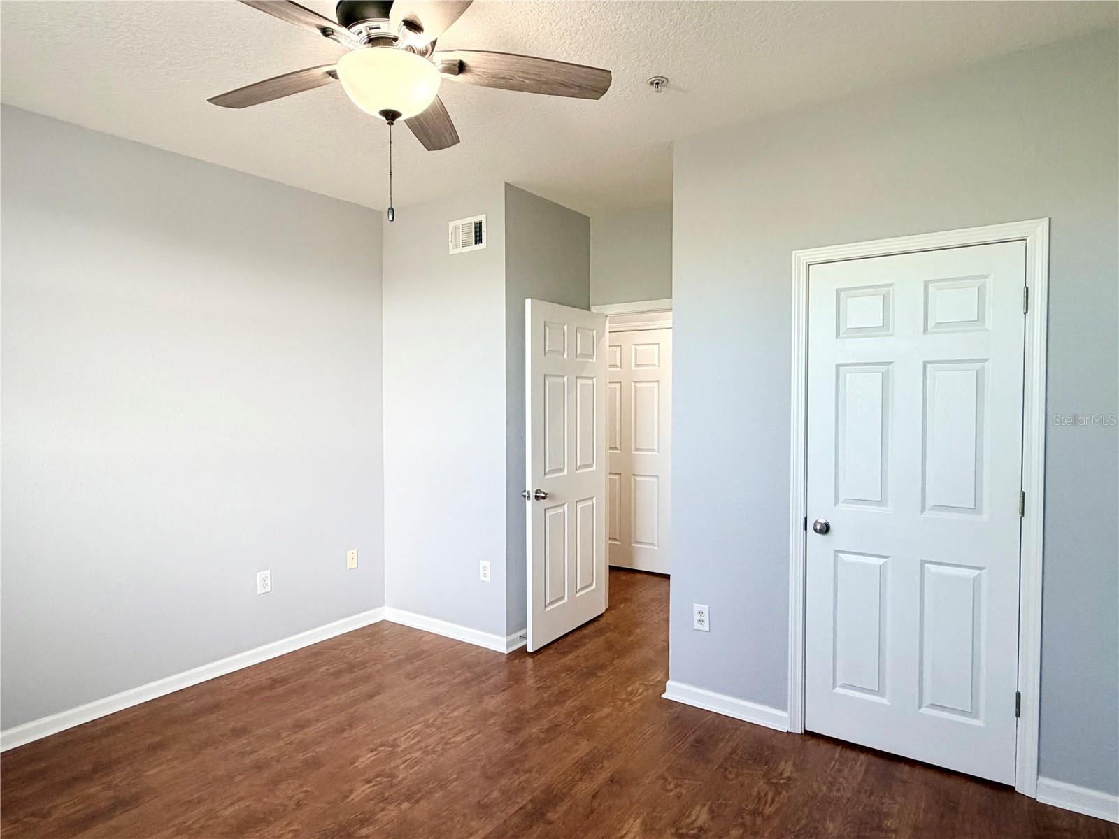 THE PALMS OF CORTEZ - Residential Lease