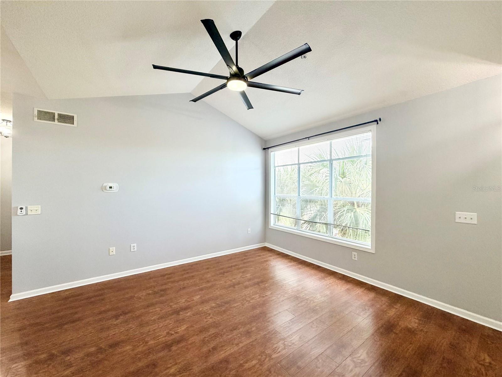 THE PALMS OF CORTEZ - Residential Lease