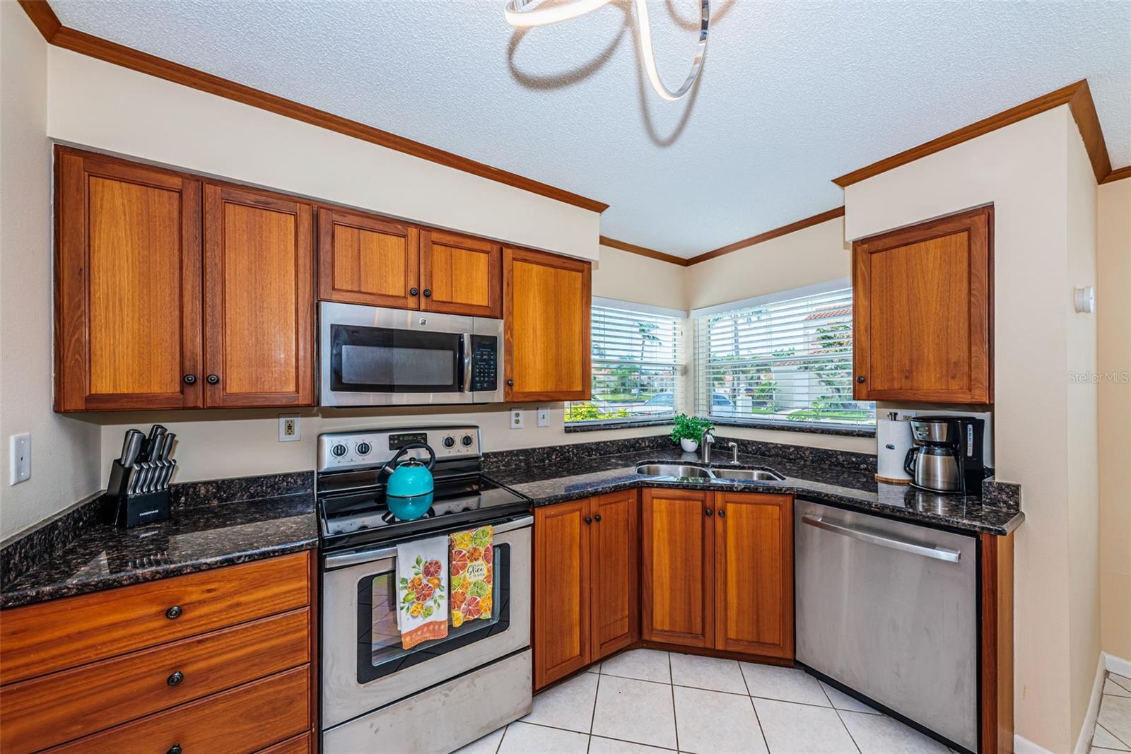 VISTA VERDE NORTH CONDO - Residential