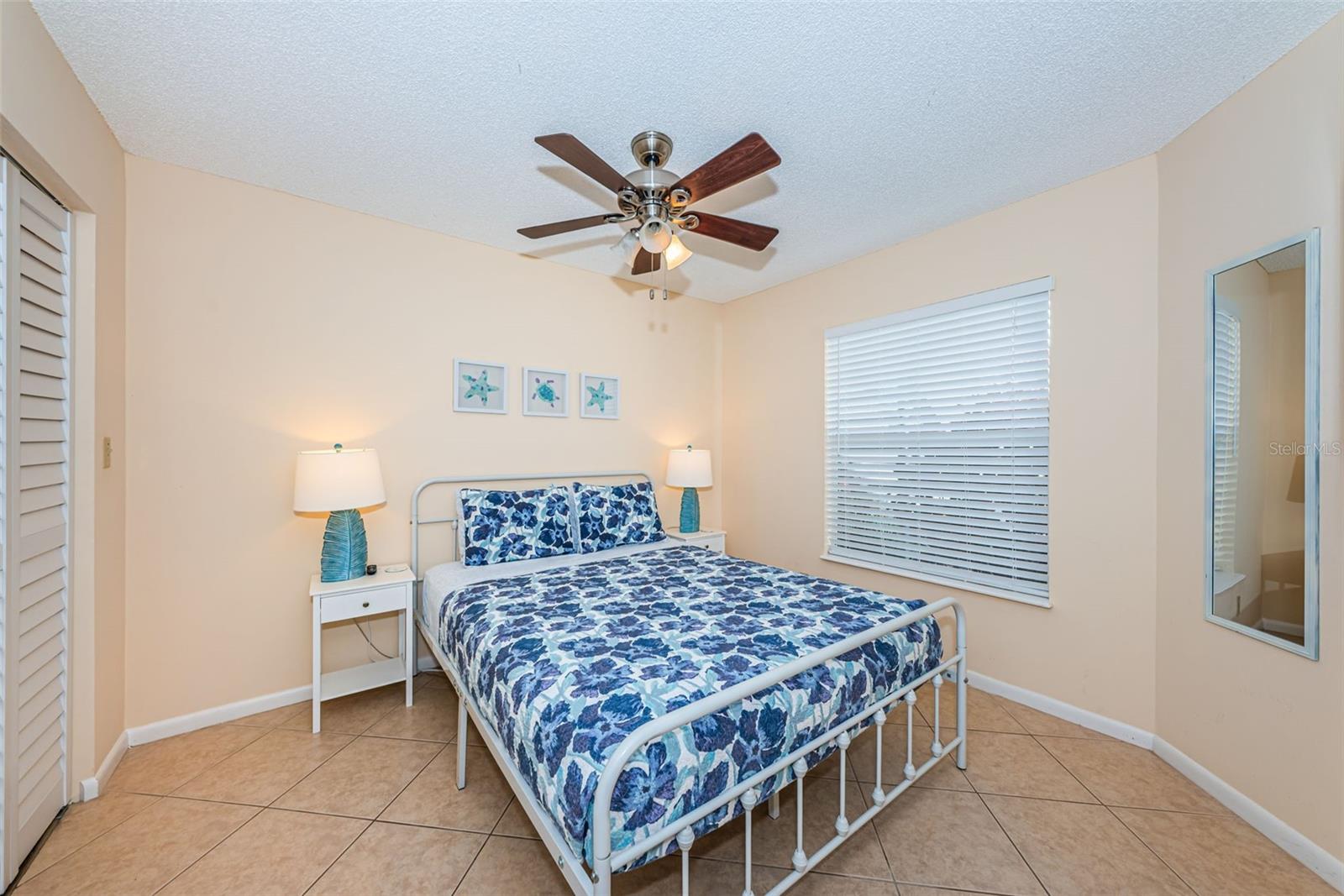 VISTA VERDE NORTH CONDO - Residential