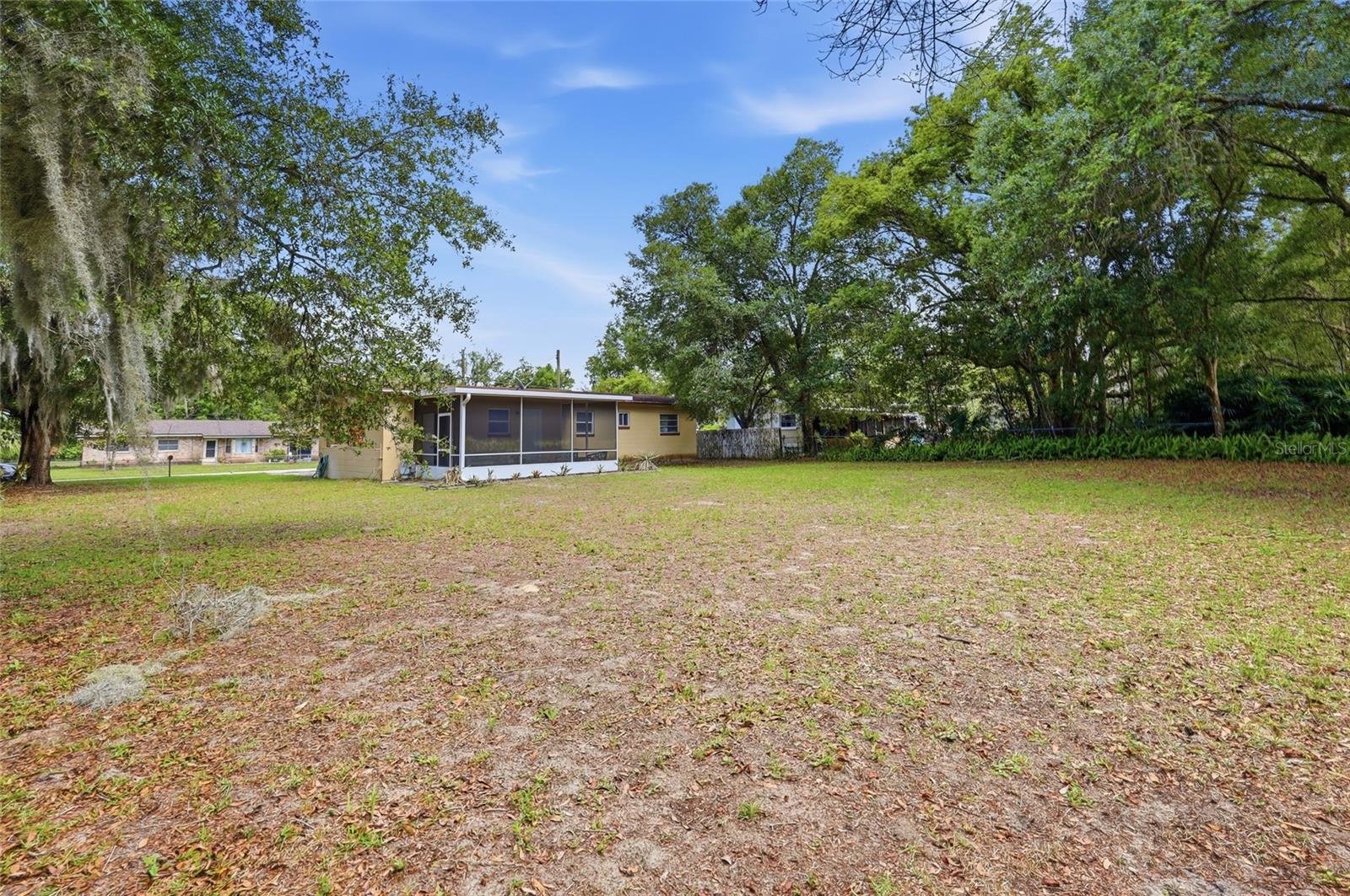 LAND O LAKES ACRES - Residential