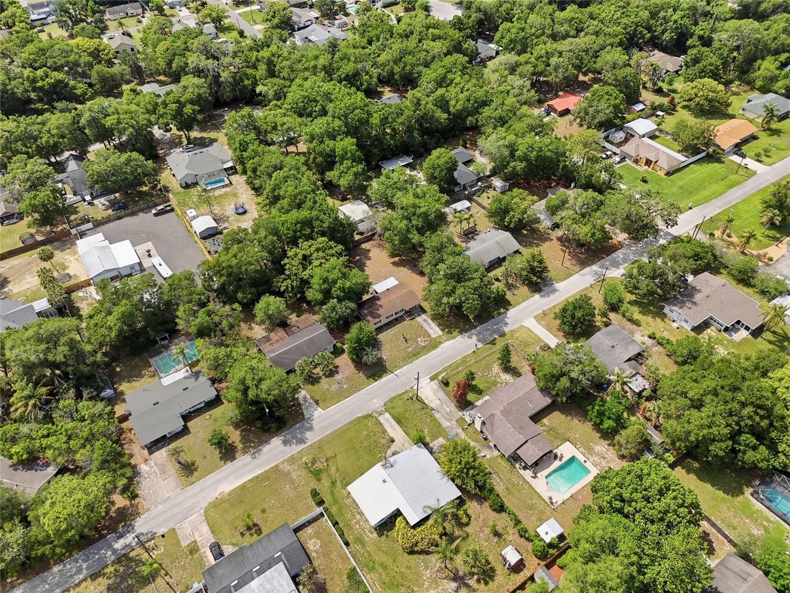 LAND O LAKES ACRES - Residential