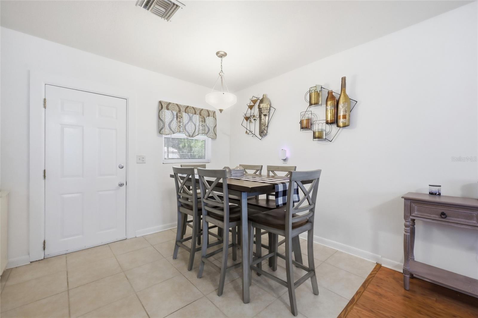 LAND O LAKES ACRES - Residential