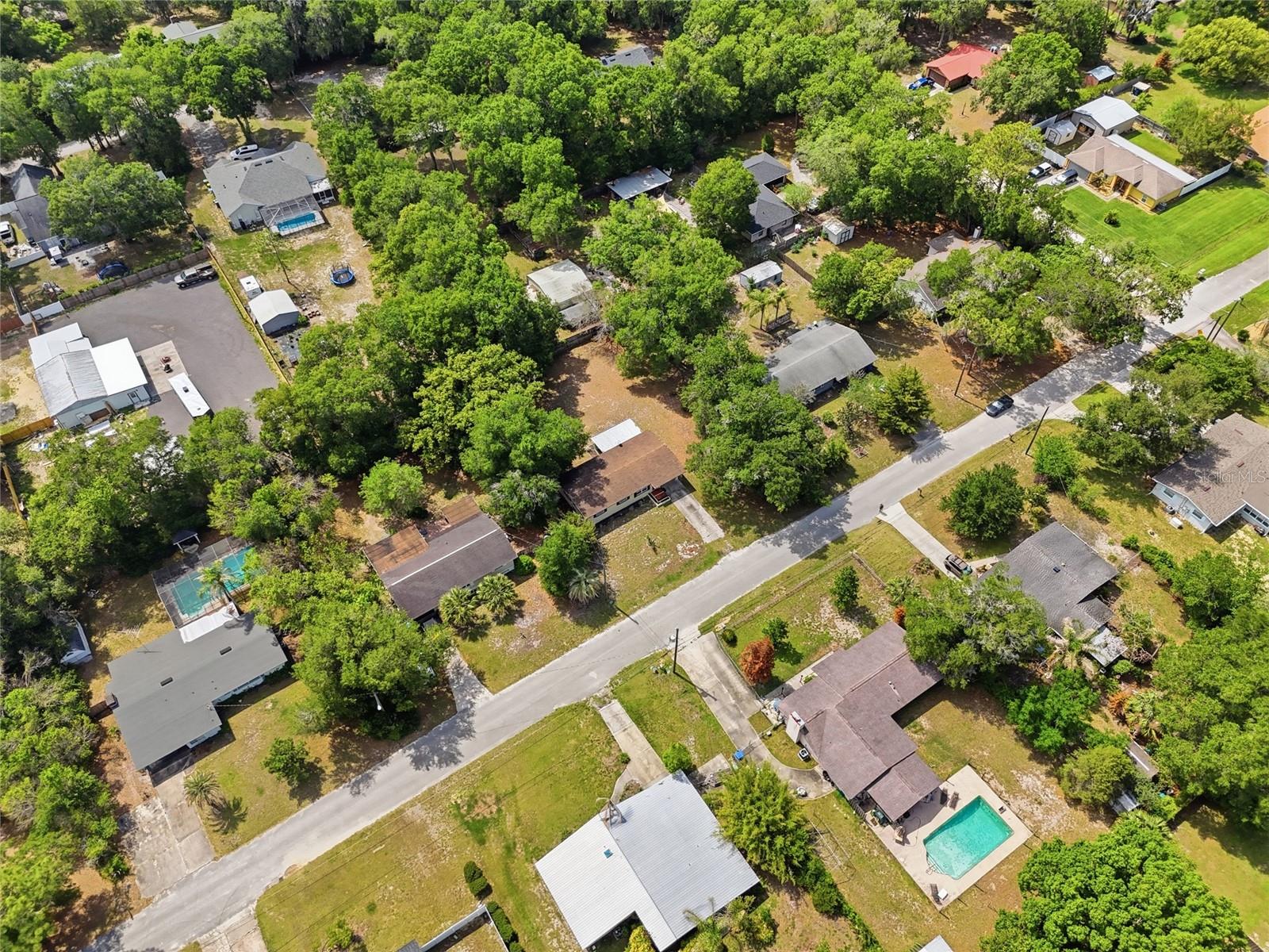 LAND O LAKES ACRES - Residential