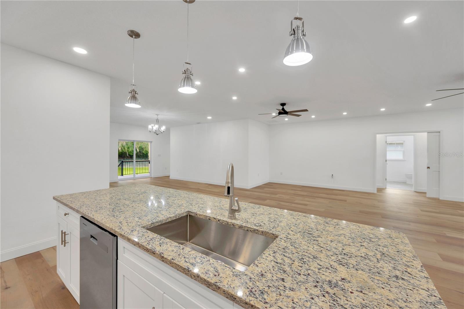HICKORY HILL ACRES - Residential