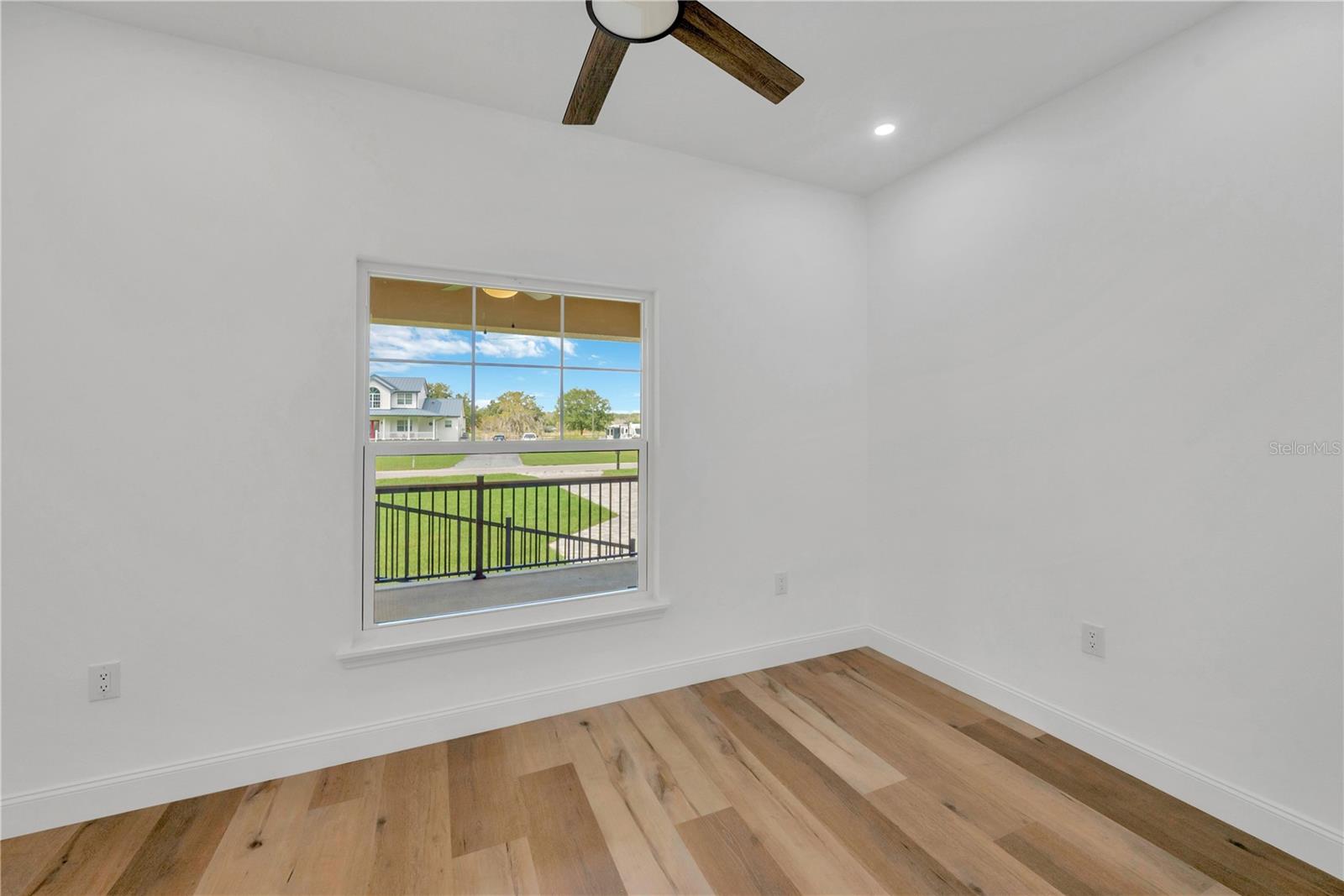 HICKORY HILL ACRES - Residential