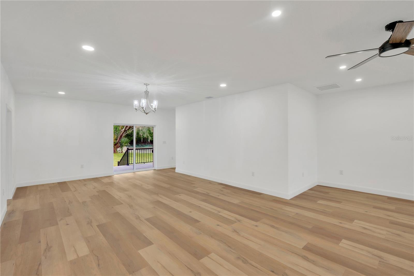 HICKORY HILL ACRES - Residential