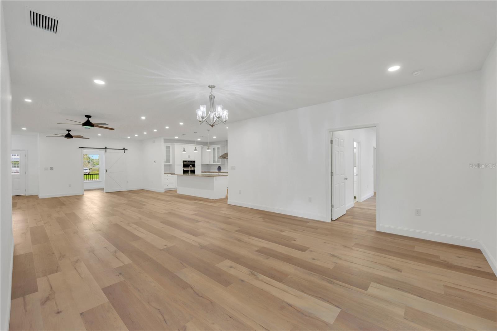 HICKORY HILL ACRES - Residential