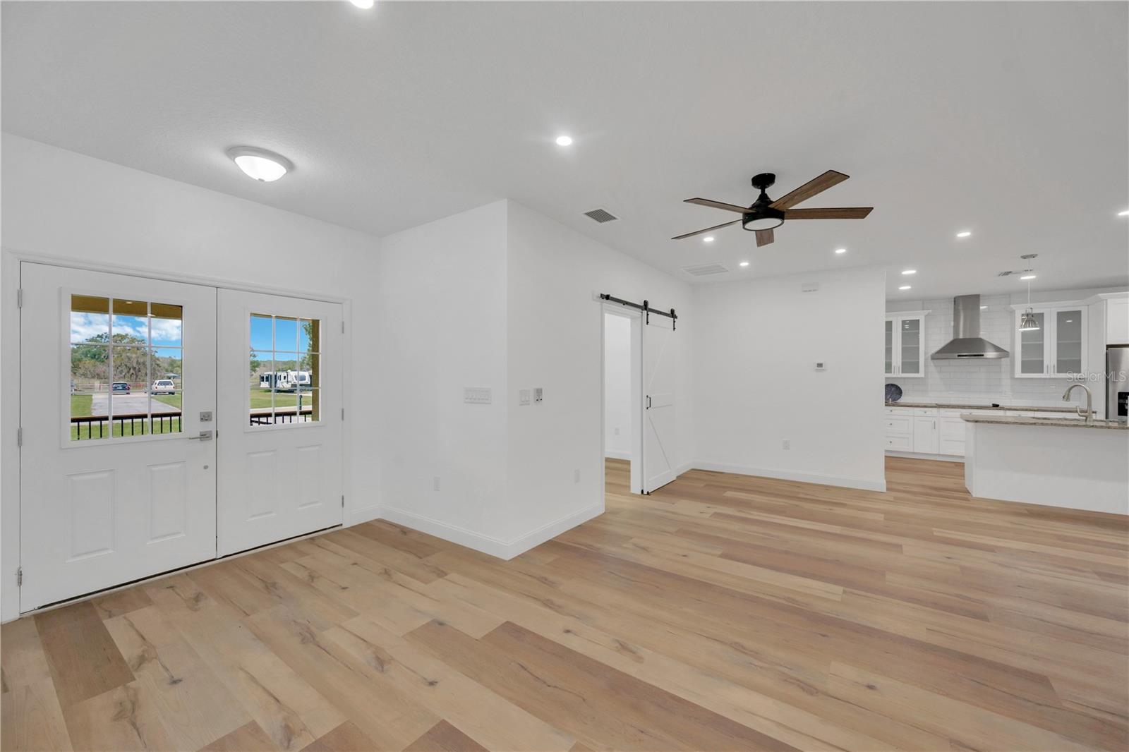 HICKORY HILL ACRES - Residential