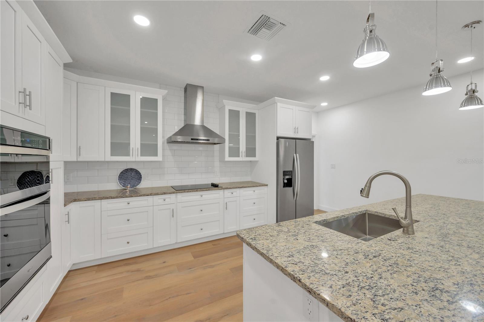 HICKORY HILL ACRES - Residential