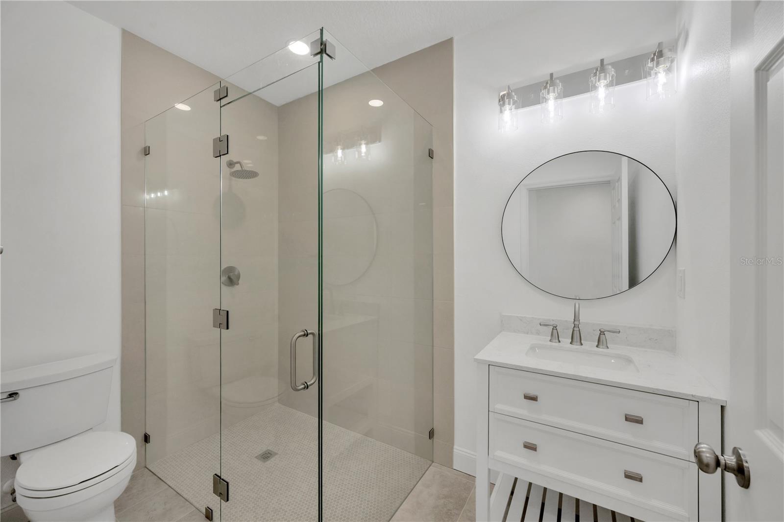 HICKORY HILL ACRES - Residential