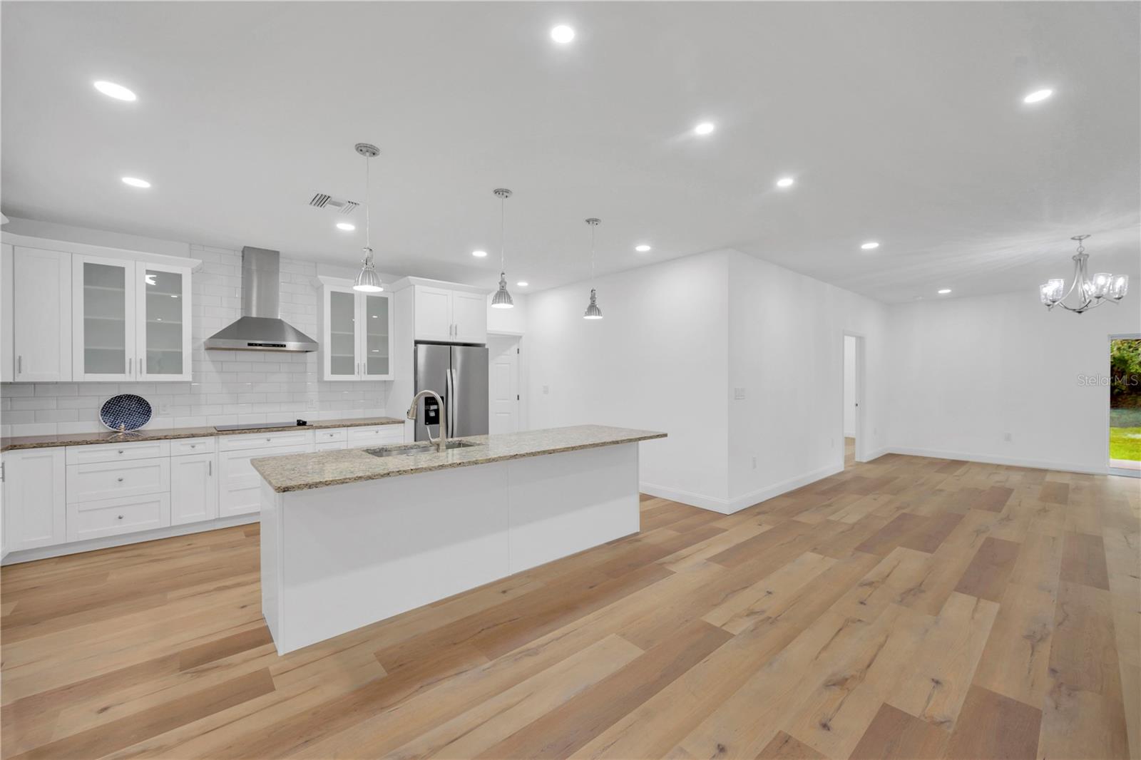 HICKORY HILL ACRES - Residential