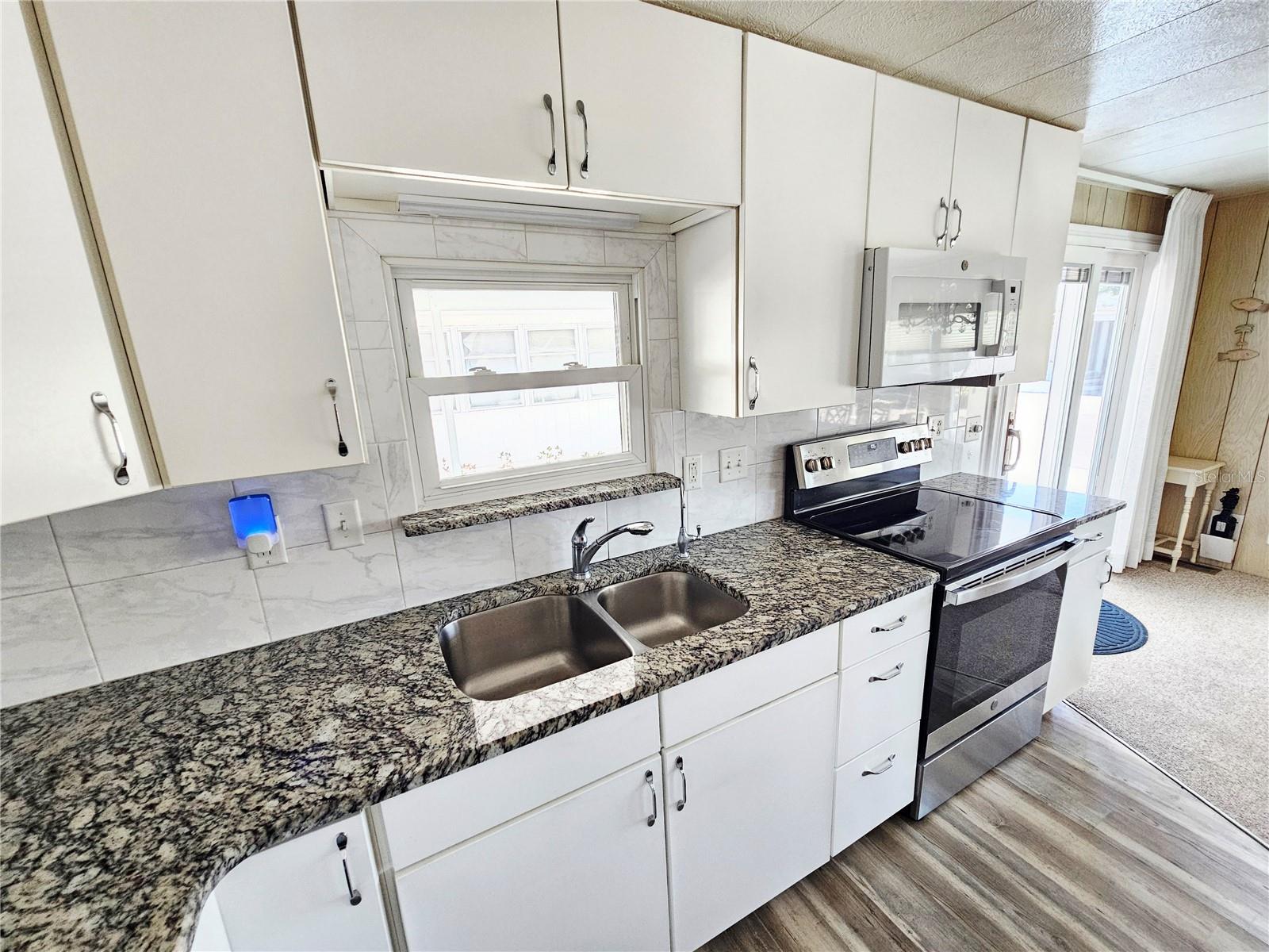 VENICE ISLE - Residential