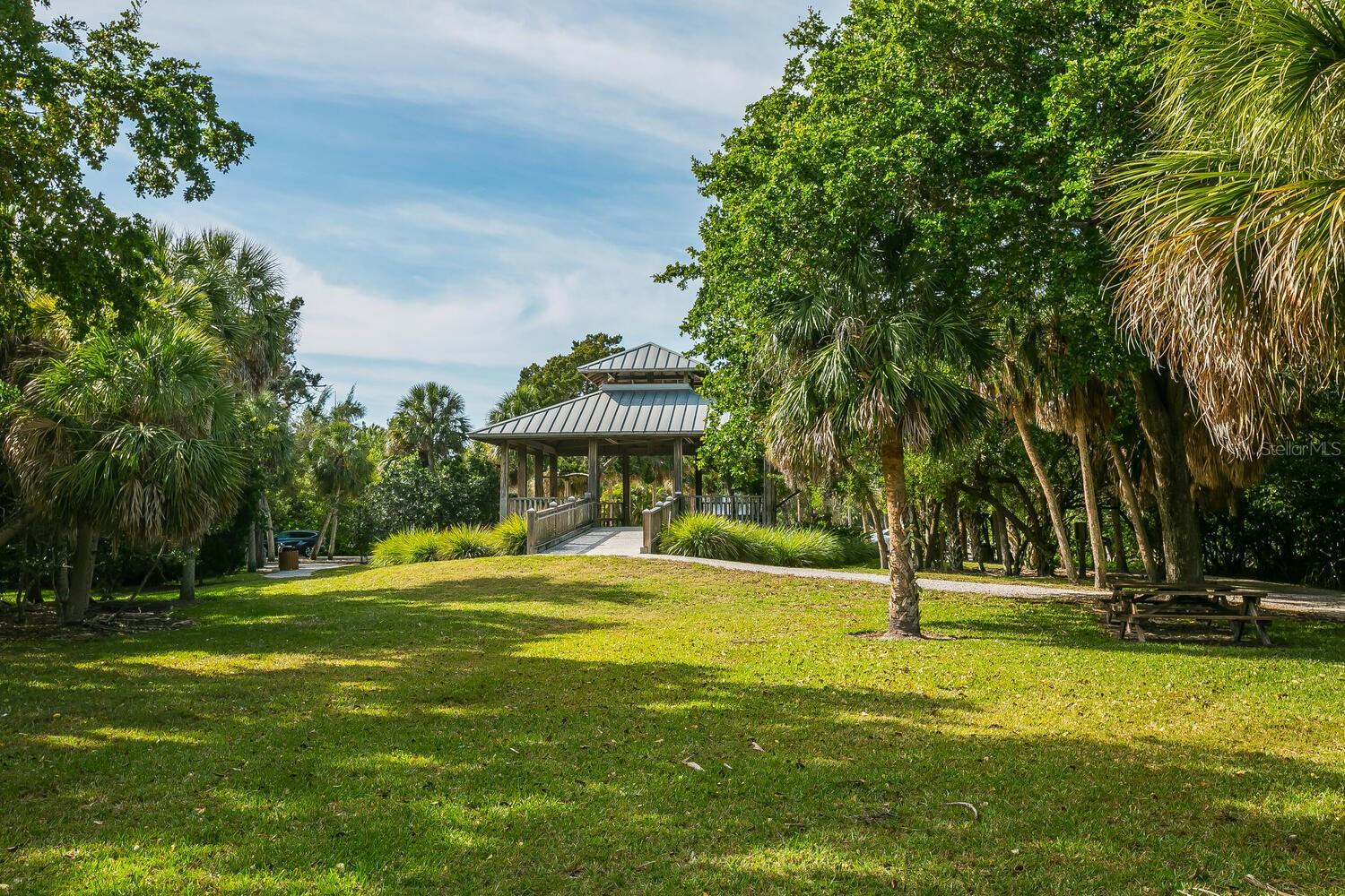 BAYPORT BCH & TEN PH F - Residential Lease