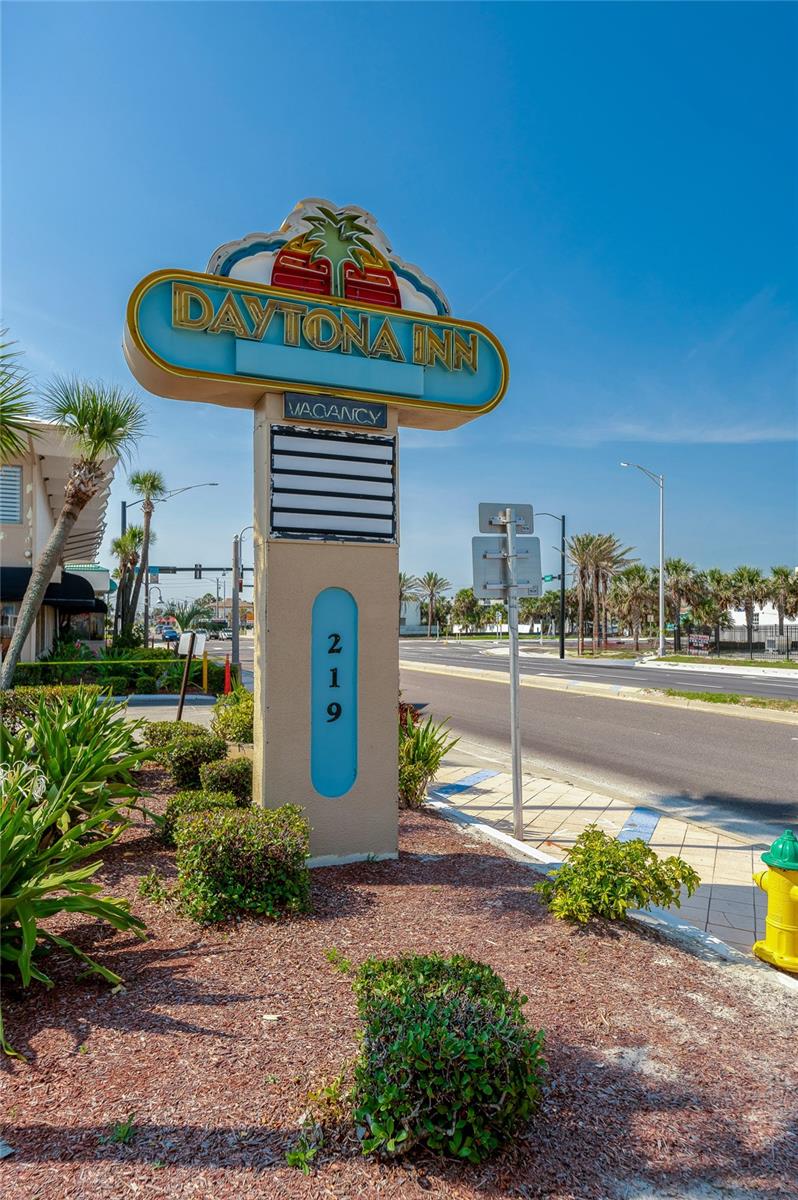 DAYTONA INN BEACH RESORT CONDO UNIT CU1 - Residential