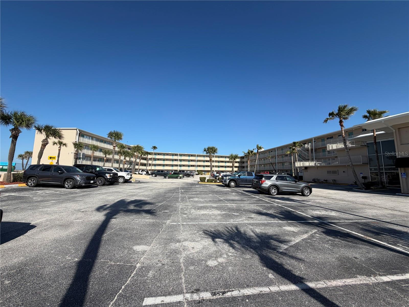 DAYTONA INN BEACH RESORT CONDO UNIT CU1 - Residential