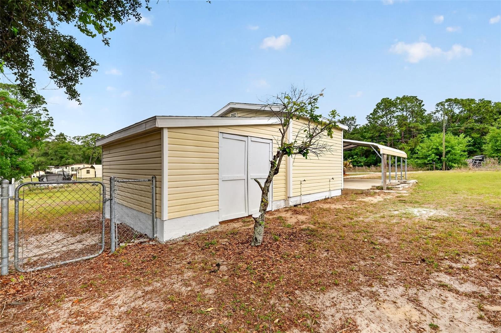 LAKE WEIR HEIGHTS - Residential
