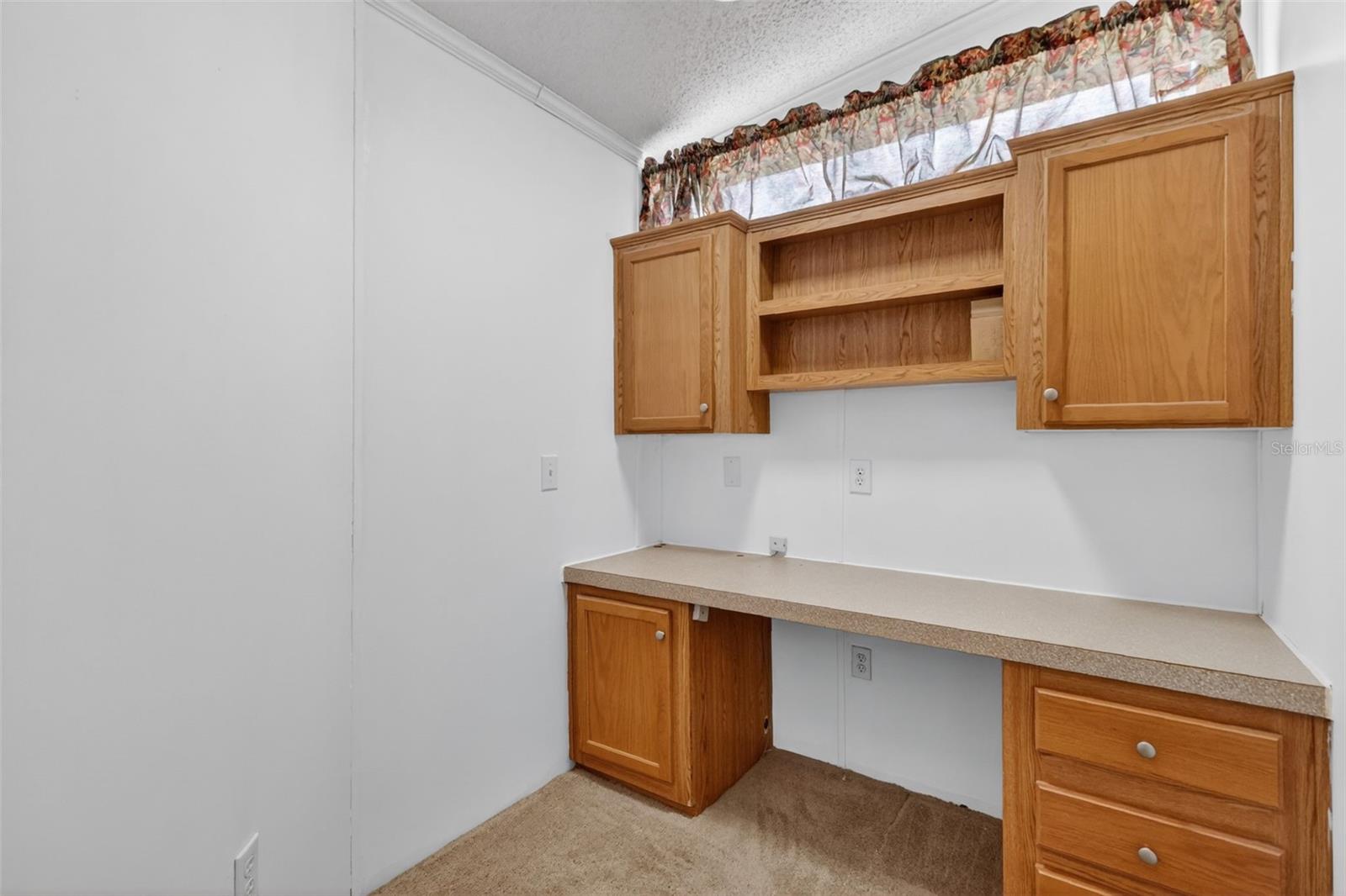 LAKE WEIR HEIGHTS - Residential