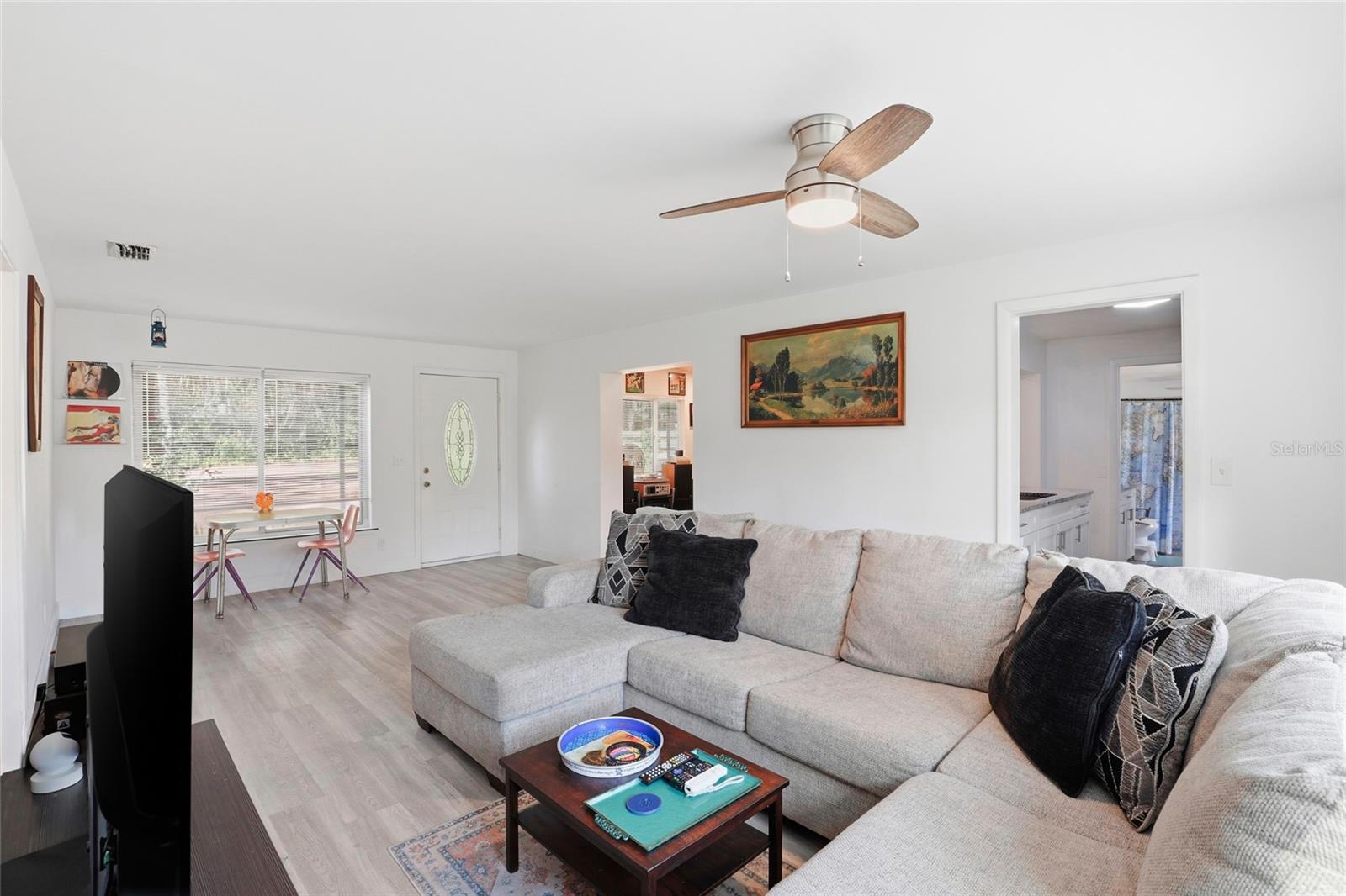 WOODLAWN CIRCLE - Residential