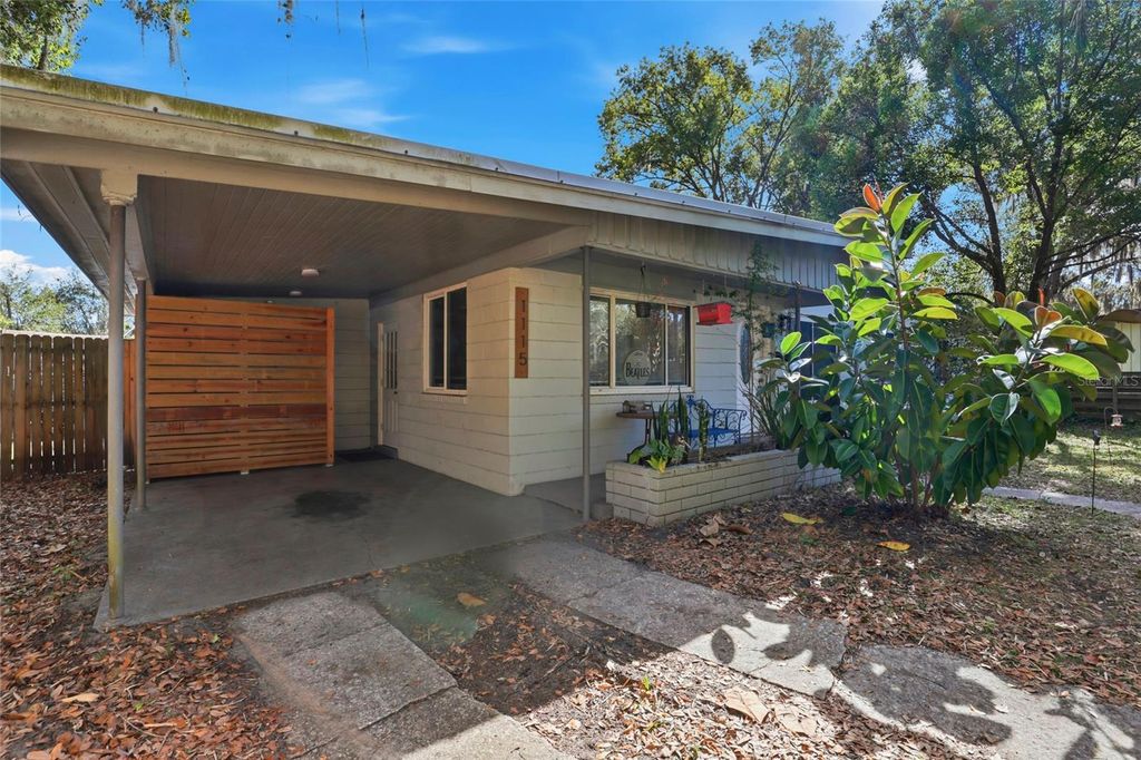 Photo of 1115 NE 5th Place, Gainesville, FL 32601 (MLS # GC536771)