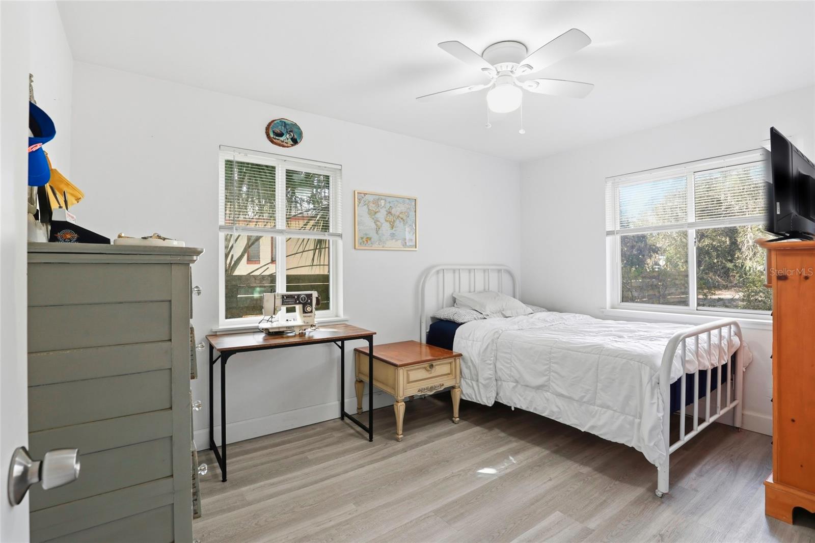 WOODLAWN CIRCLE - Residential