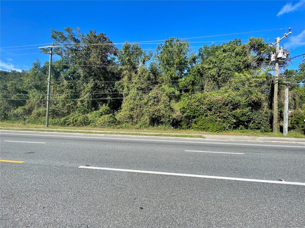 Photo of N Us Hwy 301, Waldo, FL 32694 (MLS # GC543880)