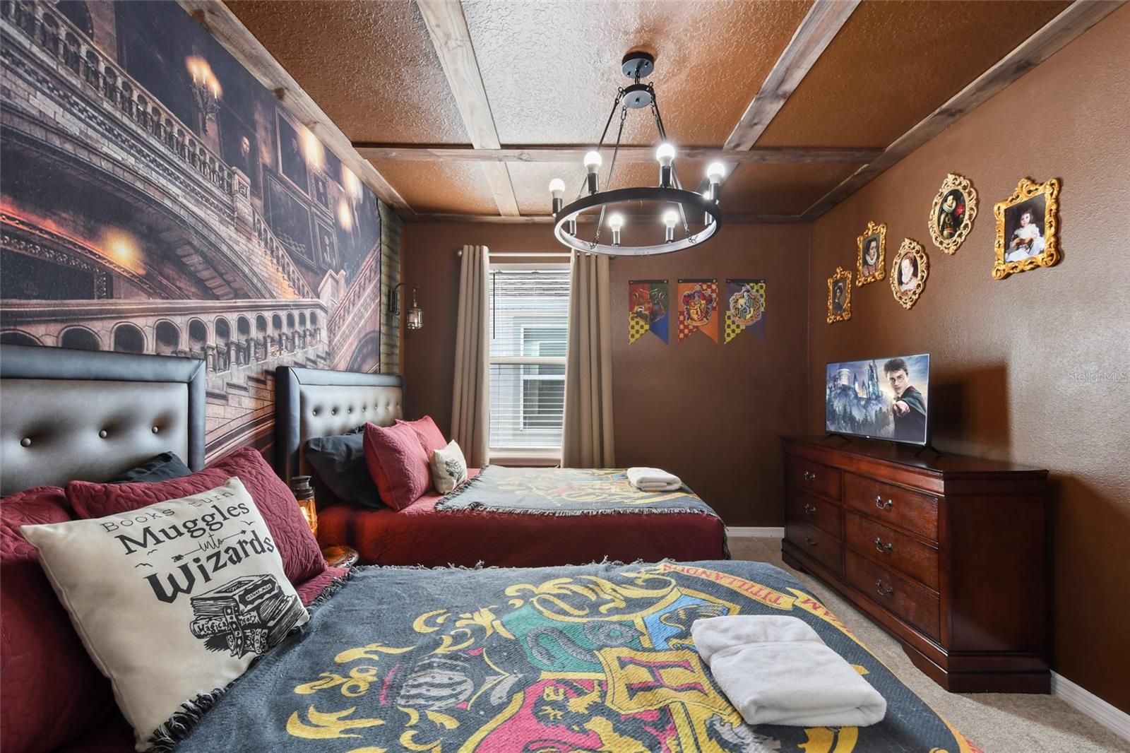 WINDSOR ISLAND RESIDENCE PH 3 - Residential