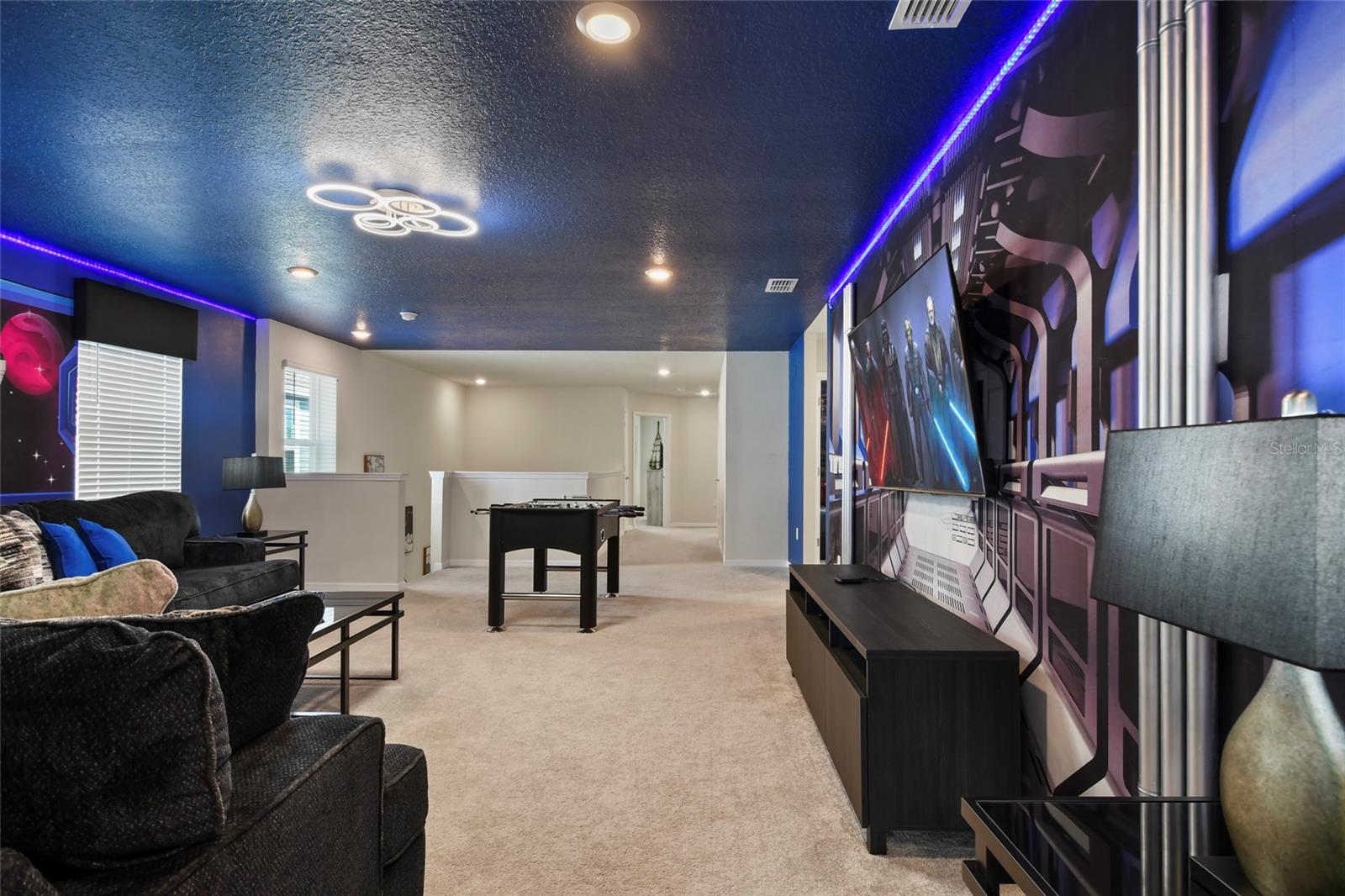 WINDSOR ISLAND RESIDENCE PH 3 - Residential